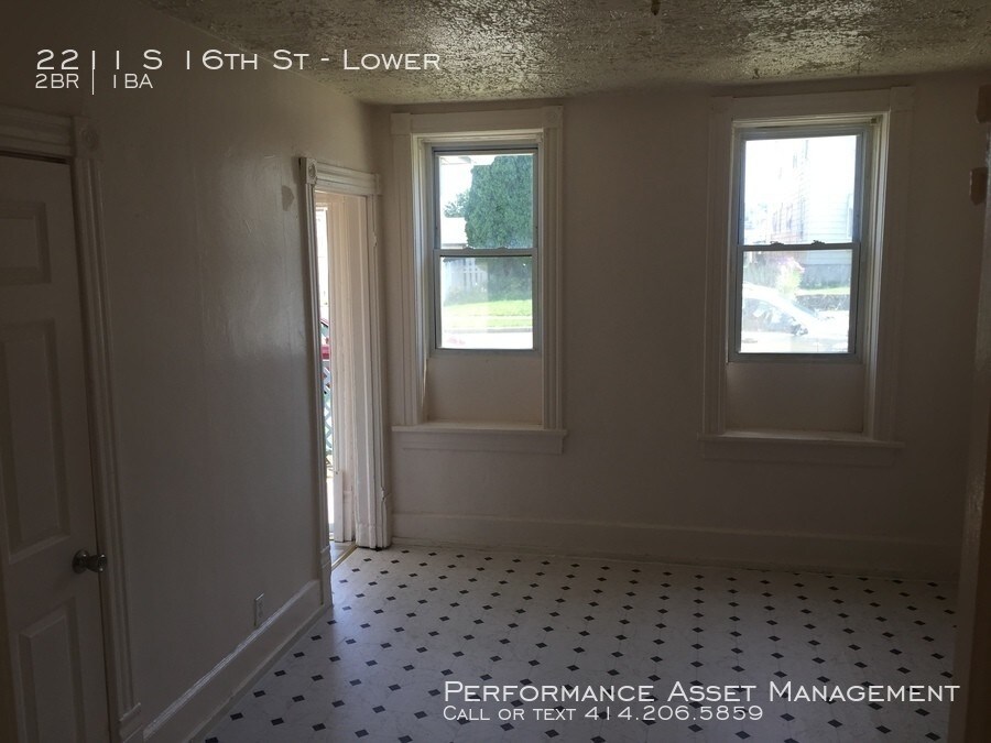 Primary Photo - Amazing south side 2br lower available now!