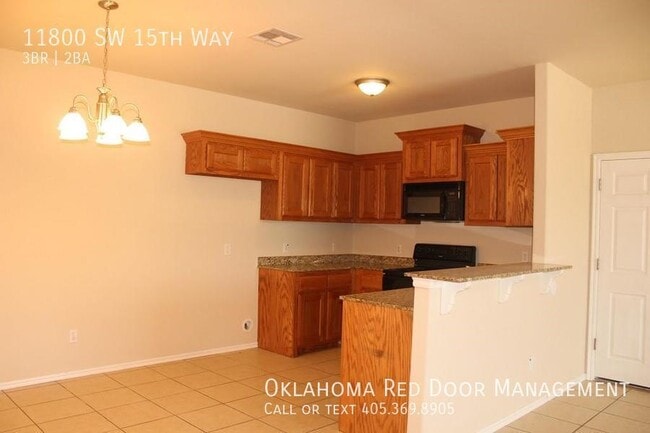 Building Photo - 11800 SW 15th Way