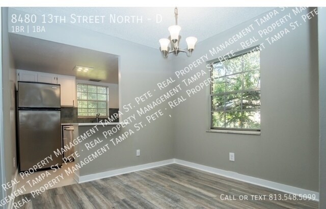 Building Photo - ***PRICE JUST REDUCED***