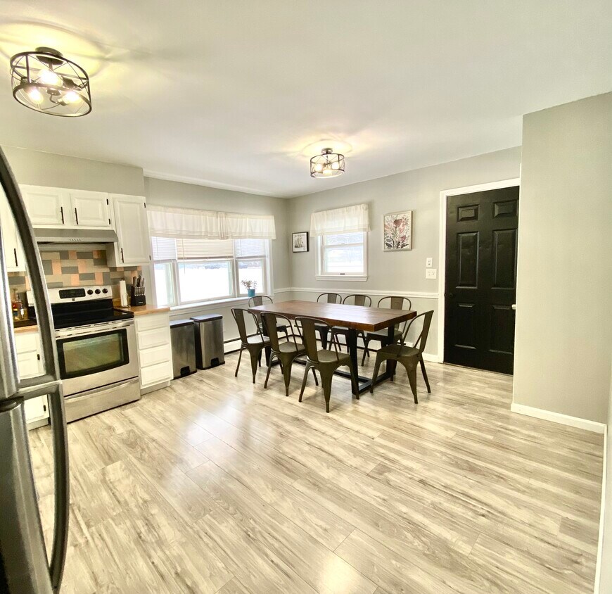 Foto principal - 4623 Laporte Rd
