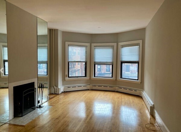 Foto principal - 470 Commonwealth Ave