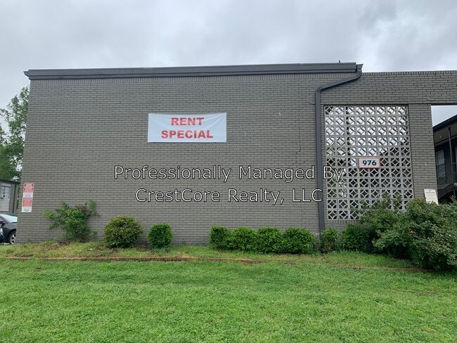 Building Photo - 976 Berclair Rd