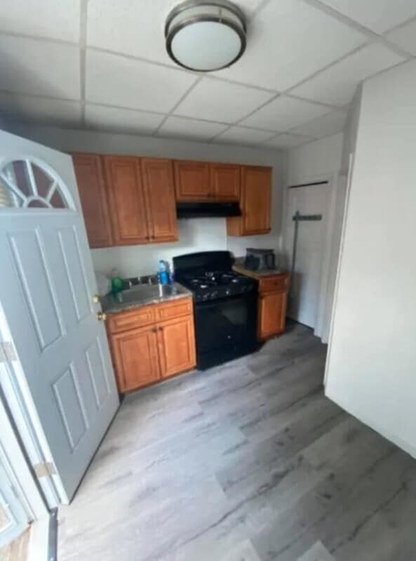 Foto del edificio - 152 N Robinson St