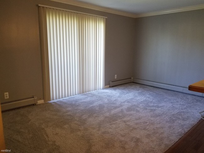 Foto del edificio - 2 br, 1 bath Condo - Oxford Village