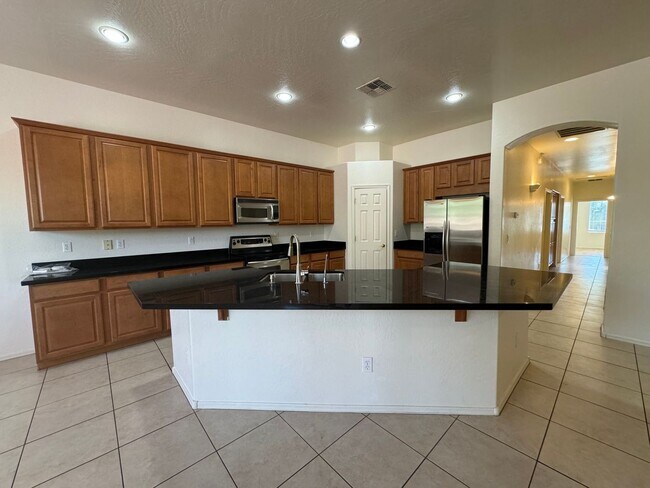 Foto del edificio - 3296 E Kingbird Pl