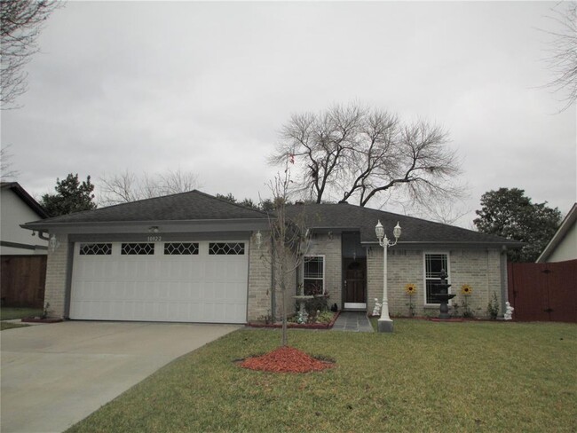 Building Photo - 10922 White Oak Bend Dr