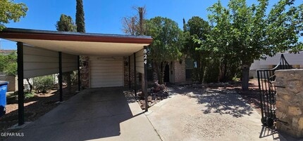 Building Photo - 824 Chapala Ct