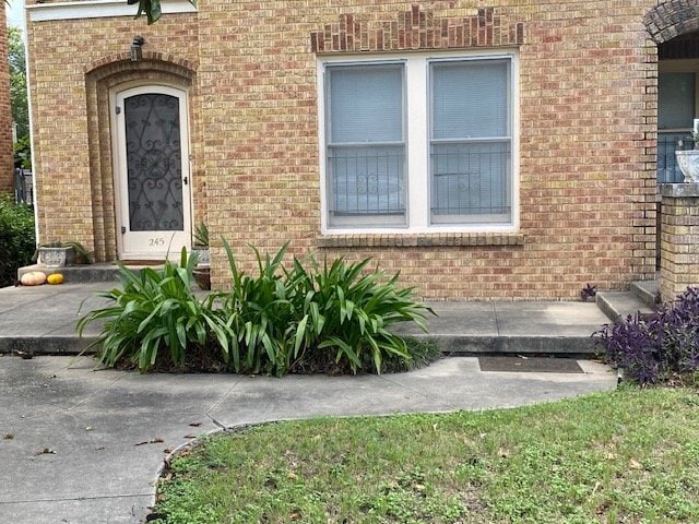 Photo - 245 E Lullwood Ave Apartment