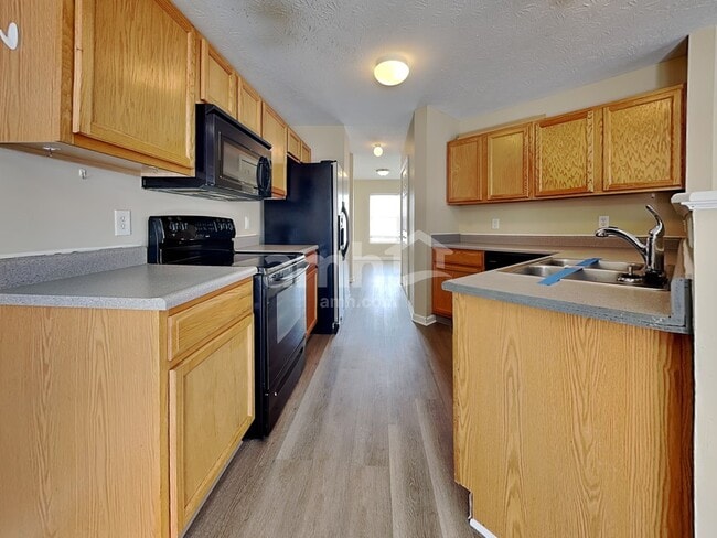 Building Photo - 10024 Oriole Ct