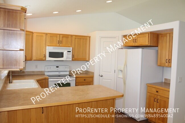 Building Photo - 1989 N 2530 W