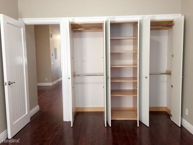 Building Photo - 7502 60th Ln