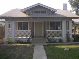 Primary Photo - 1122 Lomita Dr