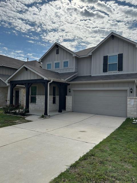 Foto principal - 16021 Nightshade St