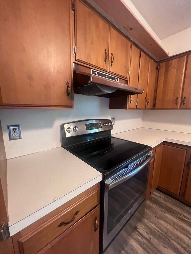 Foto del edificio - Cute 2BR 1 BA home in Bremerton near PSNS