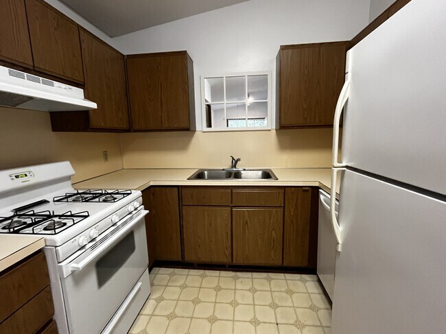 Foto del edificio - 5934 146th Ave