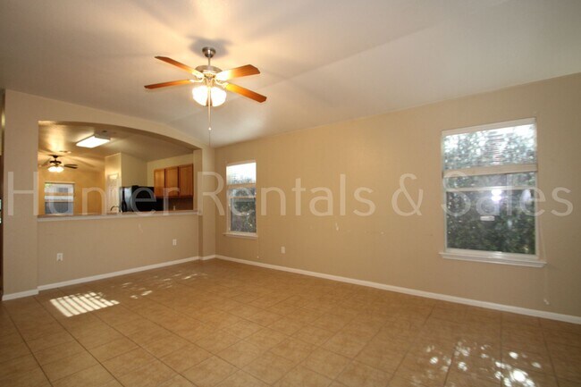 Foto del edificio - Trimmier Estates!