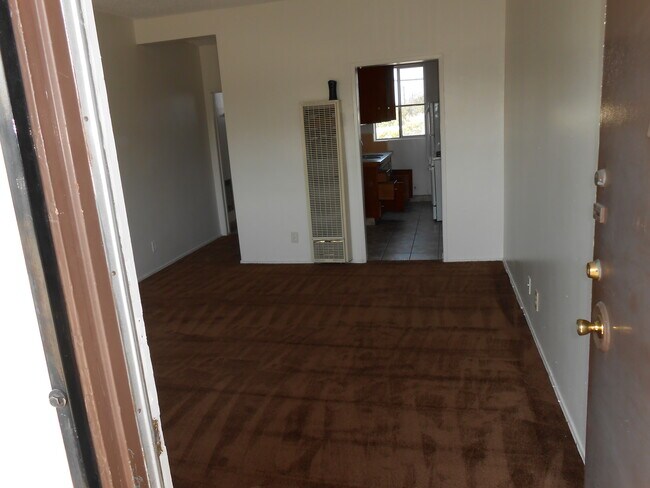 KITCHEN - 15439 Hawthorne Blvd