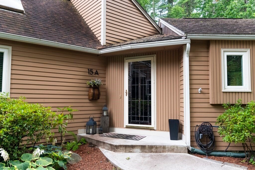 15 Pilgrim Dr, Westford, MA 01886 Townhome Rentals in Westford MA