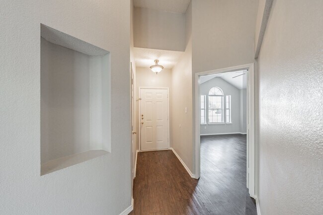 Foto del edificio - 132 Brookshore Dr