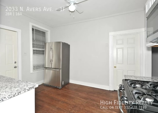 Building Photo - 2033 N Avers Ave