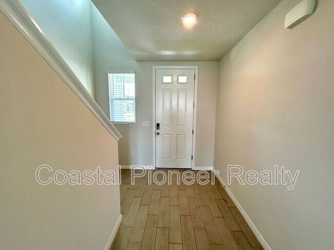 Building Photo - 34751 Telluride Ln