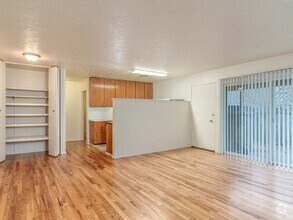 Building Photo - 115 SE 73rd Ave