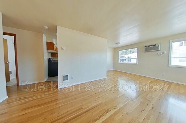 Foto del edificio - 2230 NW Grant
