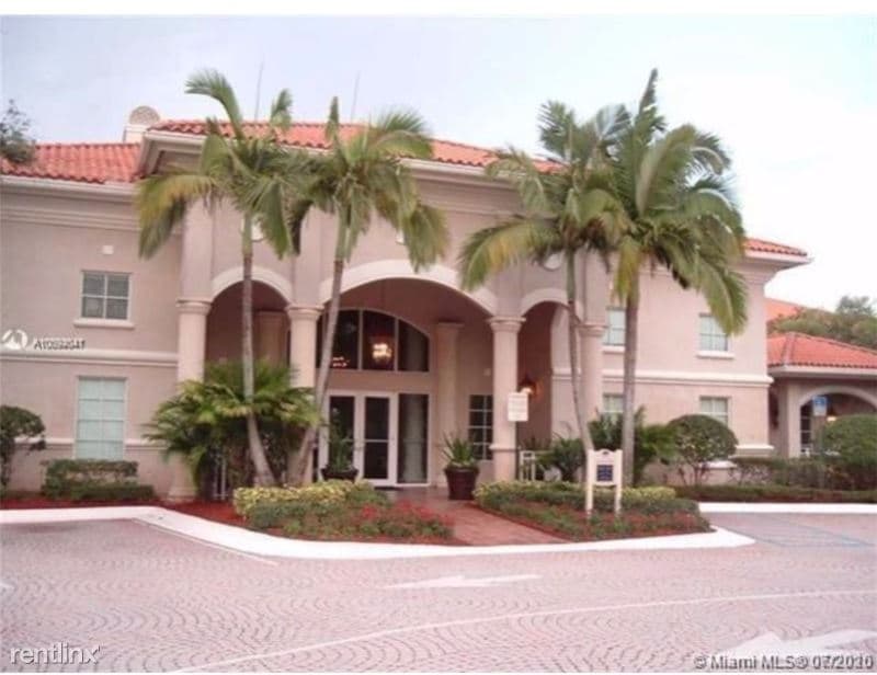 140 SW 117th Ave Unit 4208, Pembroke Pines, FL 33025 Condo for Rent