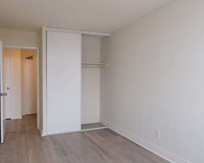 Building Photo - Tiffany Hill Apartments