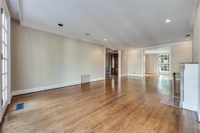 Building Photo - 4522 Westway Ave