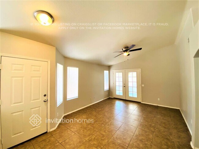 Foto del edificio - 4607 W Laredo St