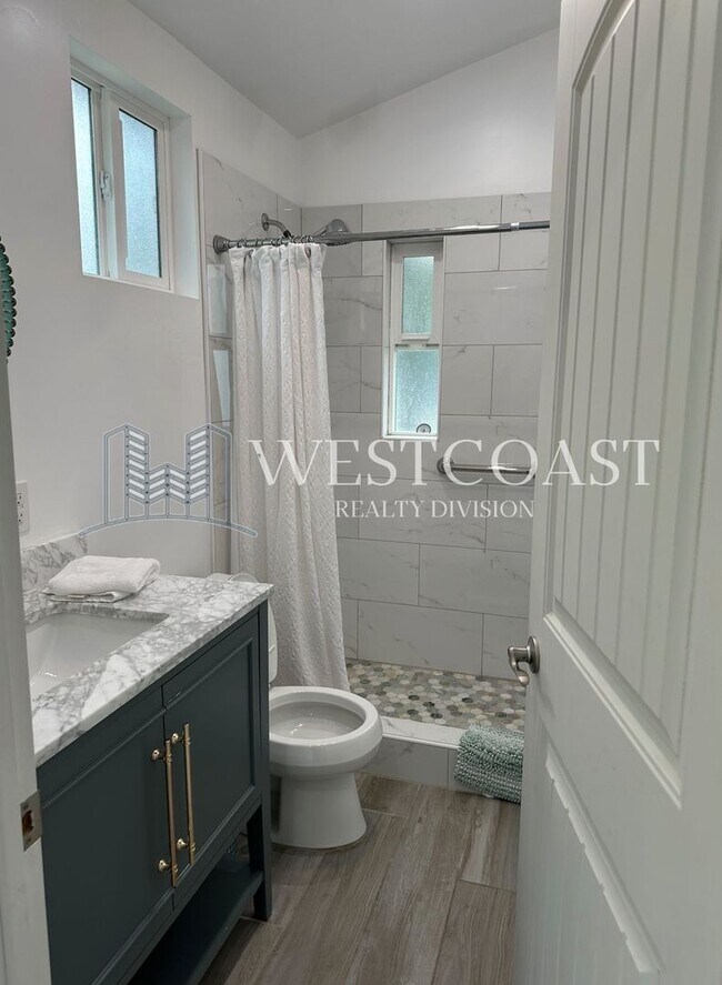 Foto del edificio - 35975 Glen Oaks Rd