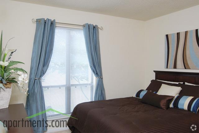 Dormitorio - Chapel Lake Apartments