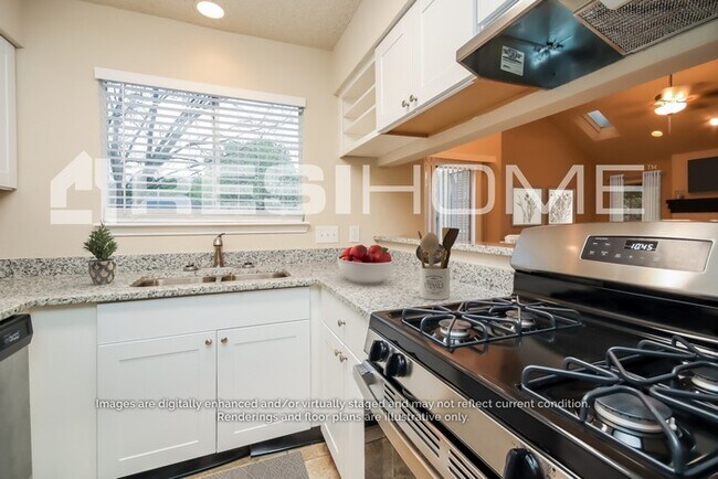Foto del edificio - 6402 Wild River Dr