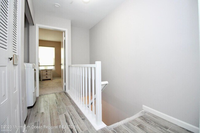 Foto del edificio - 3 br, 1 bath House - 30341 Southwest 155th...