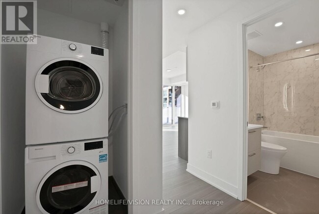 Building Photo - 36 Olive Ave