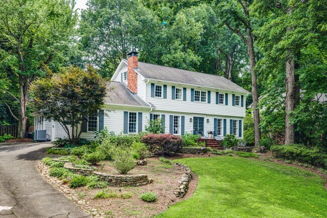 Building Photo - 1733 Kellogg Springs Dr