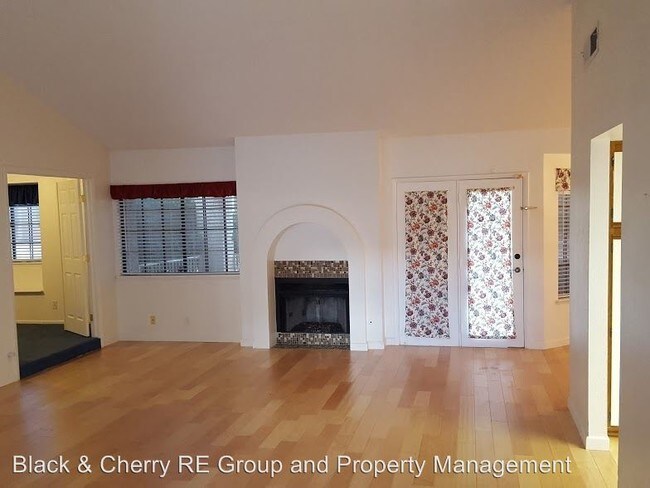 Building Photo - 3109 La Mancha Way