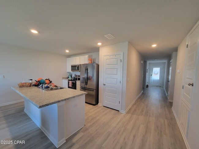 Building Photo - 6417 Bellavia Ln