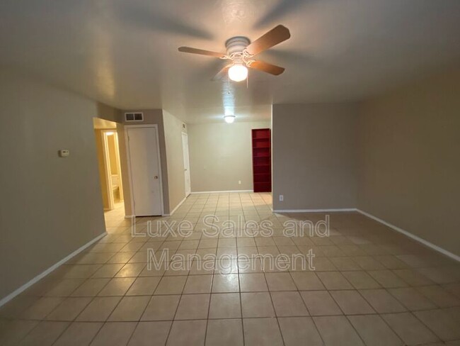 Building Photo - 6060 NW Expressway