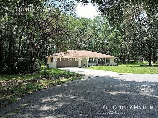 Building Photo - 3/2 Beautiful Home on 1 Acre in Dunnellon