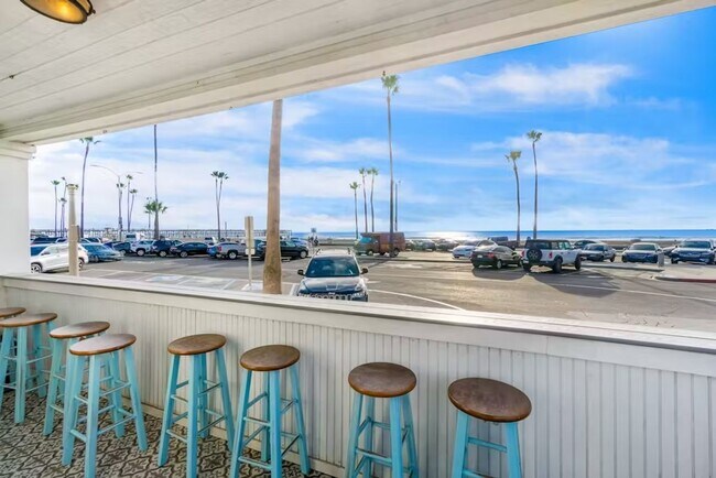 Foto del edificio - Oceanfront Winter Rental Mid-September 202...