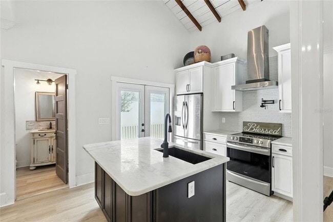 Building Photo - 3634 Burlington Ave N