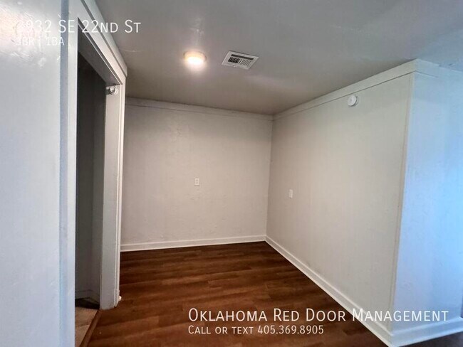 Foto del edificio - 3932 SE 22nd St