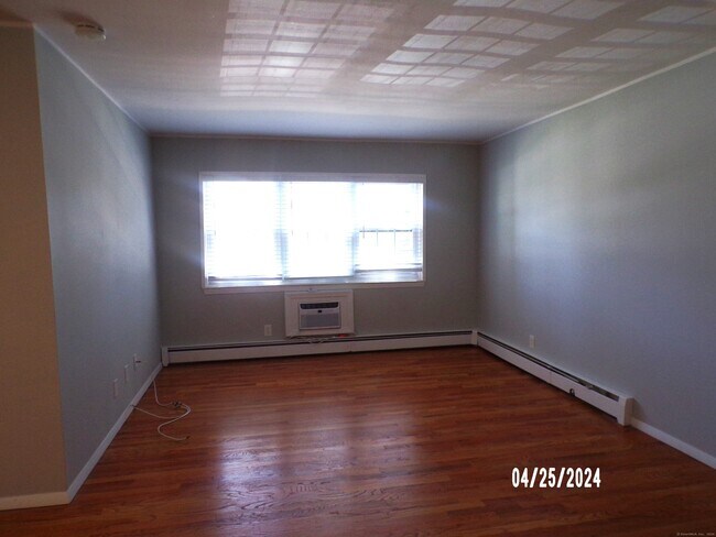 Foto del edificio - 1120 New Haven Ave