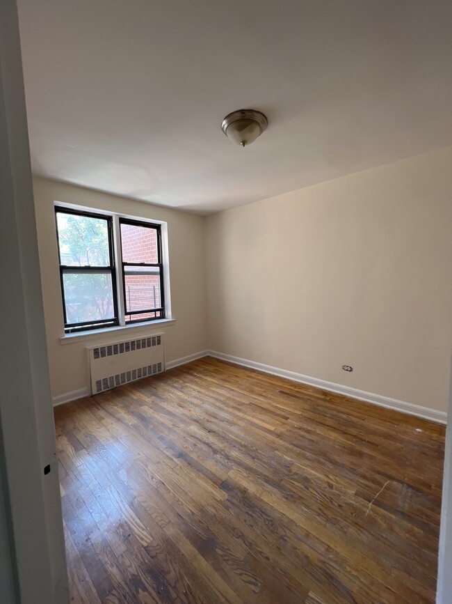 Building Photo - 3260 Netherland Ave