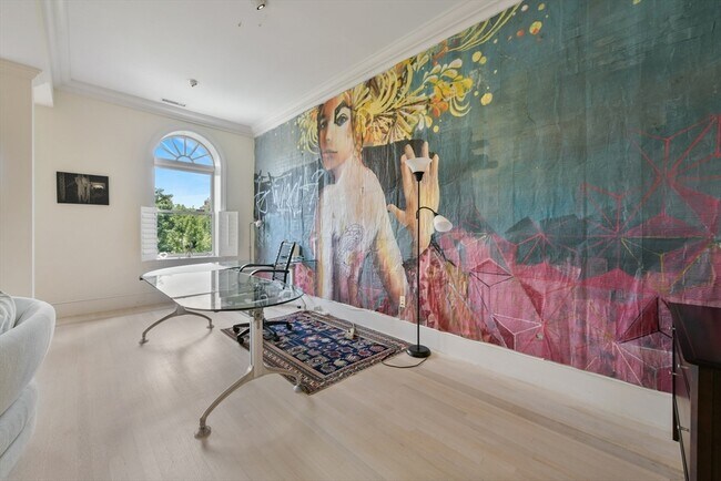 Foto del edificio - 294 Commonwealth Ave