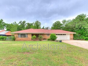 Building Photo - 4115 N Everest Ave