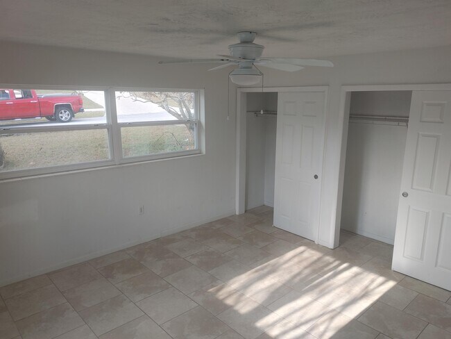 Foto del edificio - 37 S Adams St