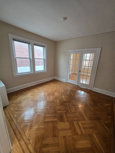 Building Photo - 51-20 47th St